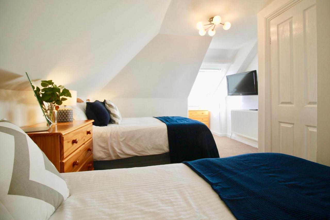 The Mounts Bay Inn Mullion Exteriér fotografie