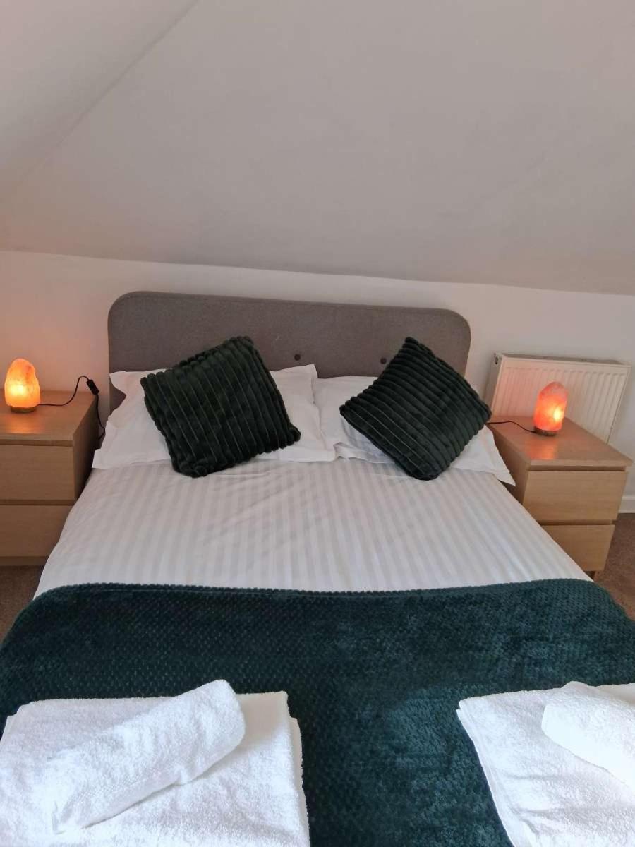 The Mounts Bay Inn Mullion Exteriér fotografie