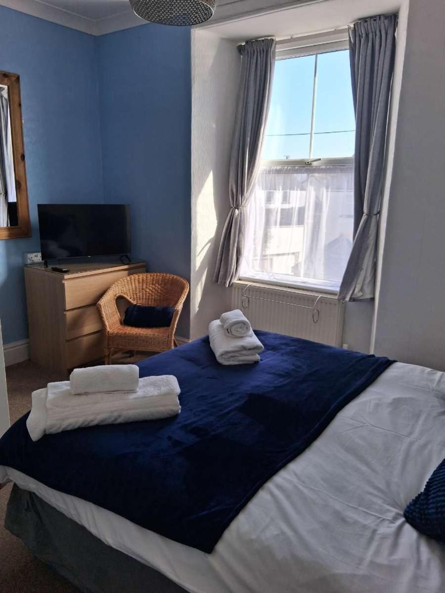 The Mounts Bay Inn Mullion Exteriér fotografie